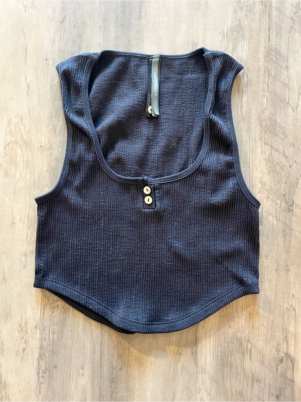 Anthropologie Henley Crop Top Black Ribbed Seamless S/M Fitted Stretch
